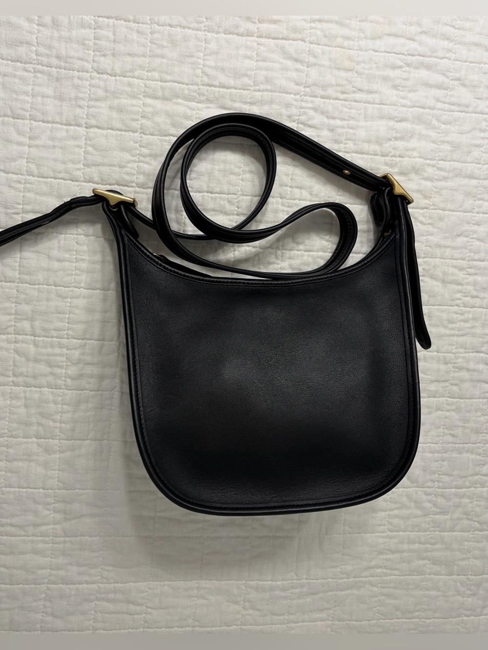 Vintage Coach Janice’s Legacy Bag (#9950) Black Leather with Brass Hardware - Picture 8 of 14